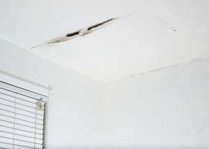 cracked pipes need repair